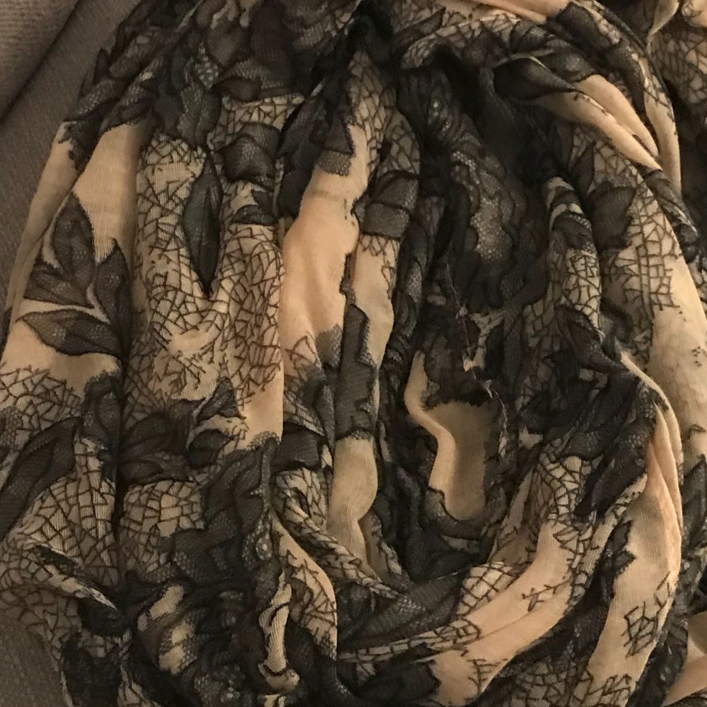 Infinity Scarf - Picture 3 of 3